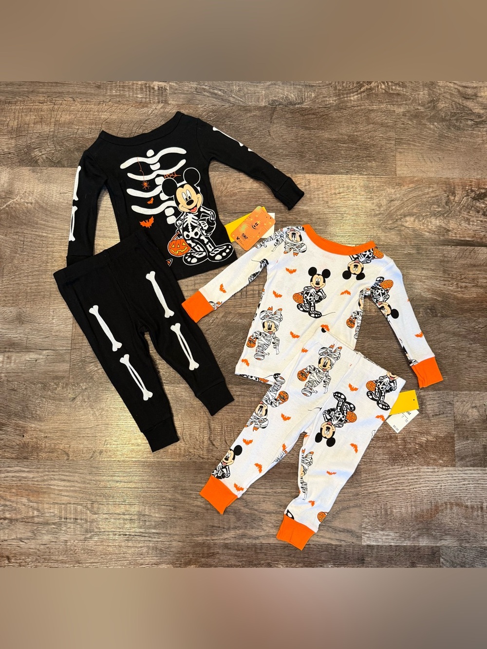 NWT Disney Mickey and Minnie Mouse Halloween 4 Piece Pajama Set Unisex 18 Months